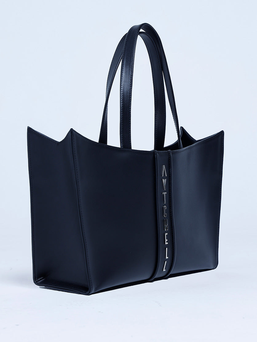 LE QUOTIDIEN - Black