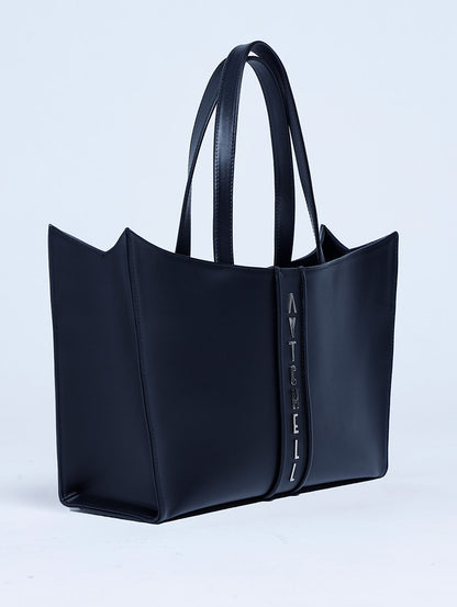 LE QUOTIDIEN - Black